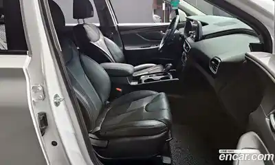 Hyundai Santa Fe 2020 2.0 Автомат в Москве № 110760, миниатюра 5