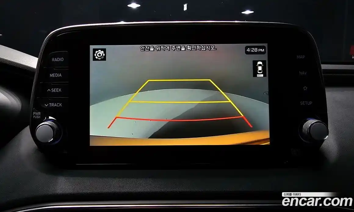 Hyundai Santa Fe 2020 2.0 Автомат в Москве № 110760, фото 10