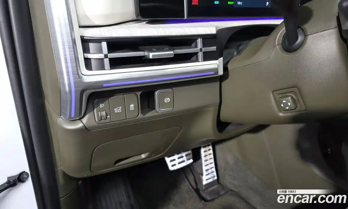 Hyundai Santa Fe 2024 1.6 Автомат в Москве № 112870, фото 12