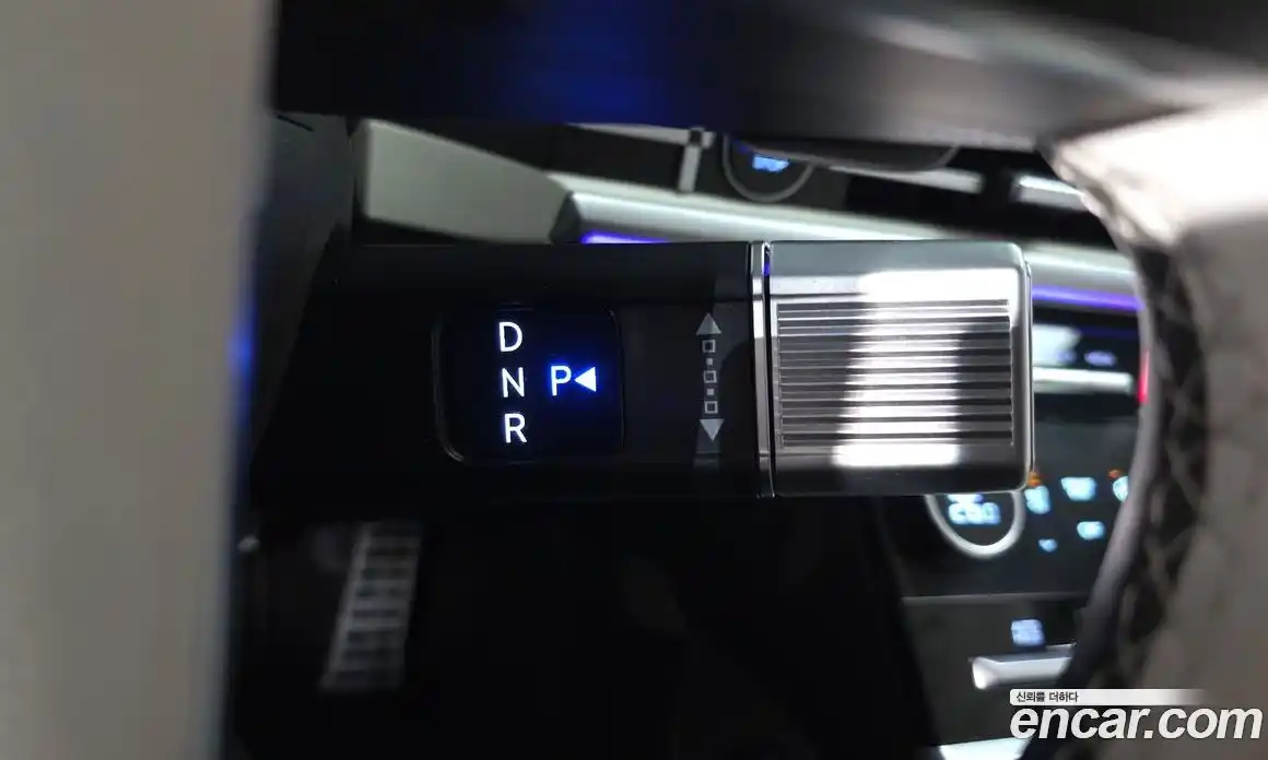 Hyundai Santa Fe 2024 1.6 Автомат в Москве № 112870, фото 15