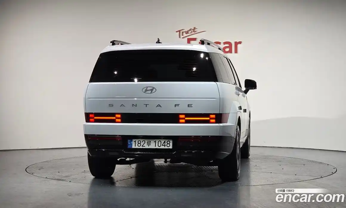 Hyundai Santa Fe 2024 1.6 Автомат в Москве № 112870, фото 18