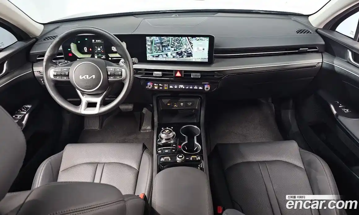 Kia K5 2024 2.0 Автомат в Москве № 114138, фото 14