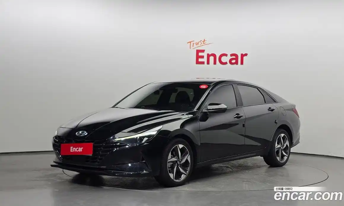 Hyundai Avante 2023 1.6 Автомат в Москве № 117770, фото 8