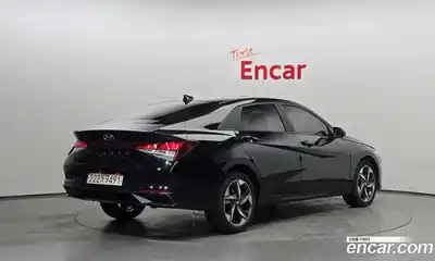 Hyundai Avante 2023 1.6 Автомат в Москве № 117770, миниатюра 9