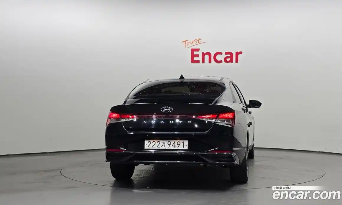 Hyundai Avante 2023 1.6 Автомат в Москве № 117770, фото 10