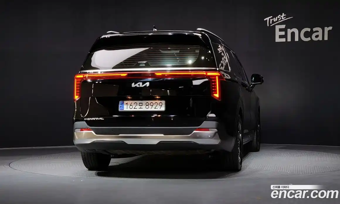 Kia Canival 2024 3.5 Автомат в Москве № 118587, фото 11