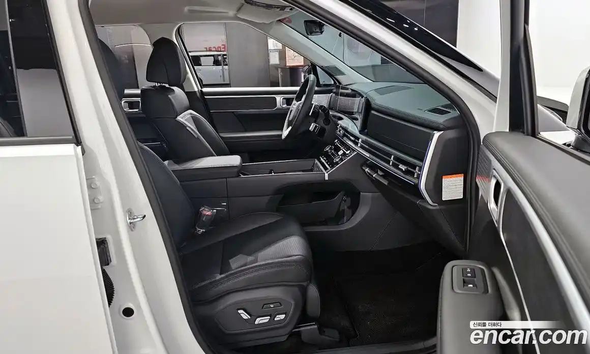 Hyundai Santa Fe 2025 1.6 Автомат в Москве № 119272, фото 20