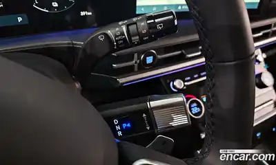 Hyundai Santa Fe 2025 1.6 Автомат в Москве № 119272, миниатюра 9