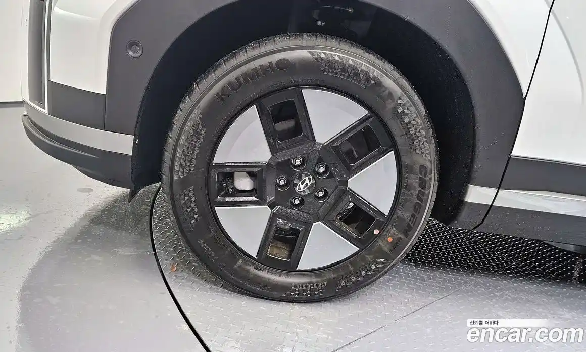 Hyundai Santa Fe 2025 1.6 Автомат в Москве № 119272, фото 10