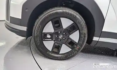 Hyundai Santa Fe 2025 1.6 Автомат в Москве № 119272, миниатюра 10