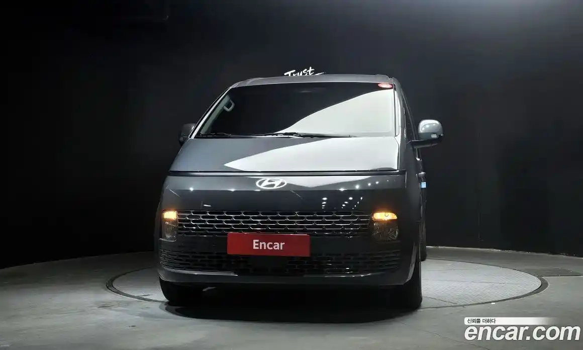 Hyundai Staria 2025 2.2 Автомат в Москве № 119274, фото 4