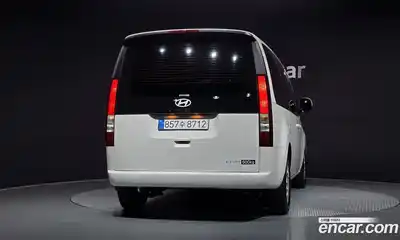 Hyundai Staria 2025 3.5 Автомат в Москве № 119331, миниатюра 2