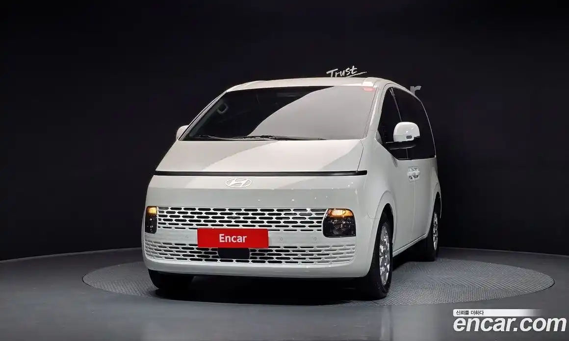 Hyundai Staria 2025 3.5 Автомат в Москве № 119331, фото 7