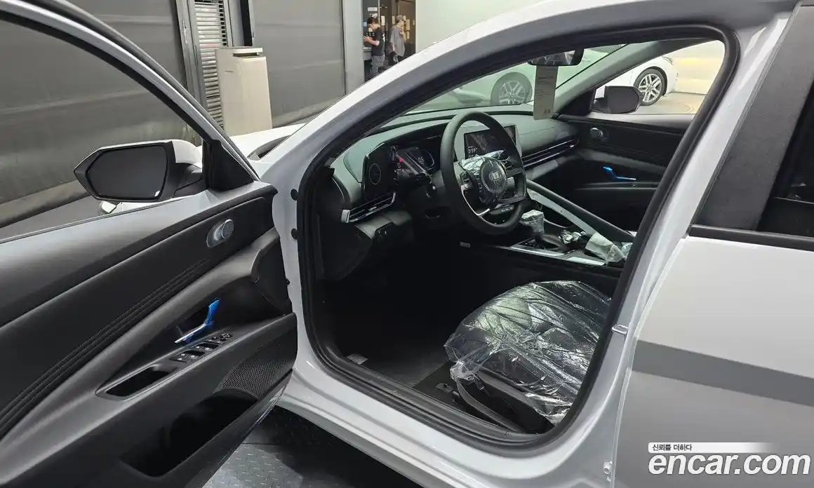 Hyundai Avante 2024 1.6 Автомат в Москве № 11984, фото 11