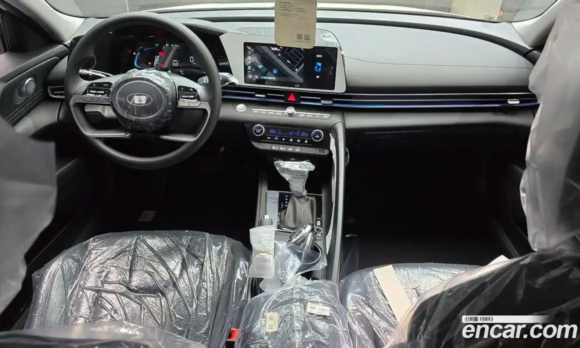 Hyundai Avante 2024 1.6 Автомат в Москве № 11984, фото 20