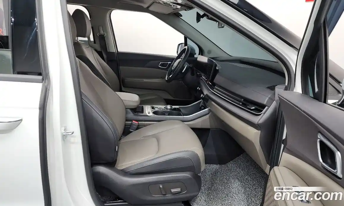 Kia Canival 2025 2.2 Автомат в Москве № 120007, фото 16