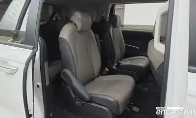 Kia Canival 2024 2.2 Автомат в Москве № 120107, миниатюра 11