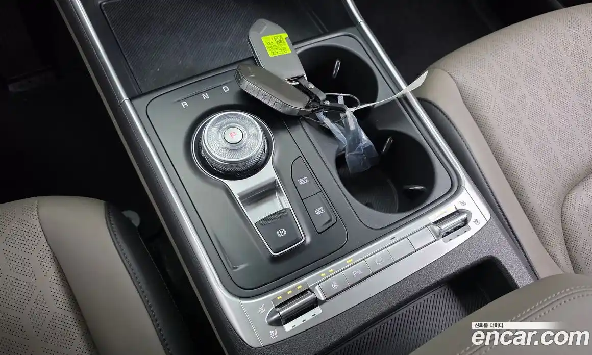 Kia Canival 2024 2.2 Автомат в Москве № 120107, фото 13