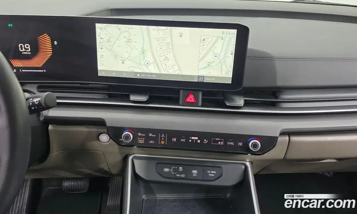 Kia Canival 2024 2.2 Автомат в Москве № 120107, фото 18