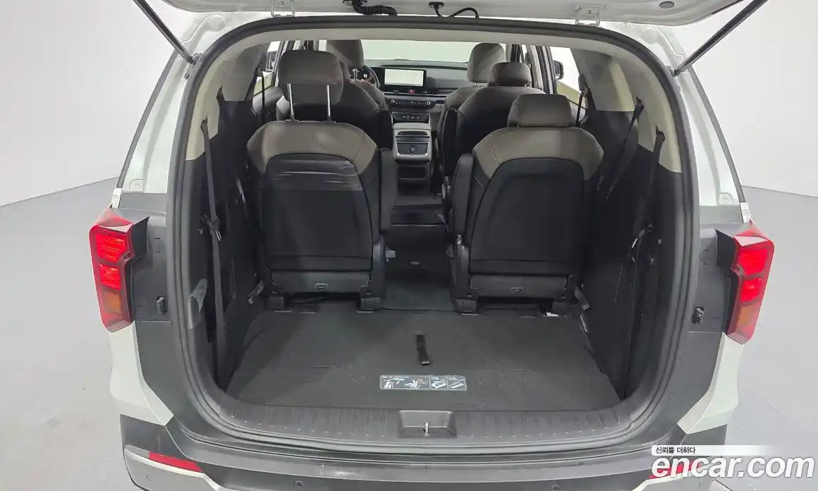 Kia Canival 2024 2.2 Автомат в Москве № 120107, фото 20