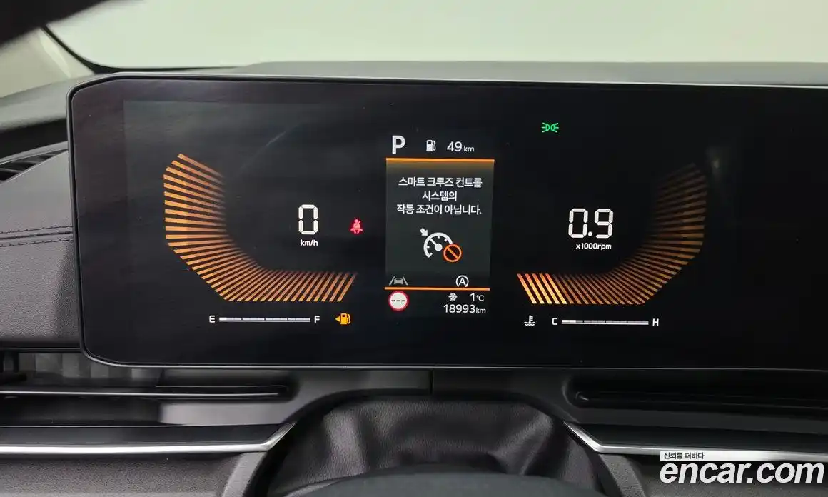 Kia Canival 2024 2.2 Автомат в Москве № 120107, фото 8