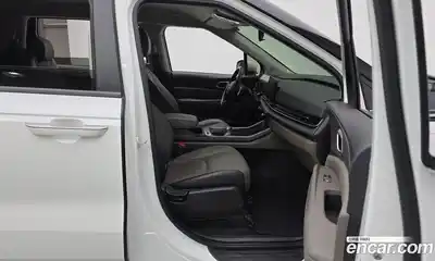 Kia Canival 2024 2.2 Автомат в Москве № 120107, миниатюра 10