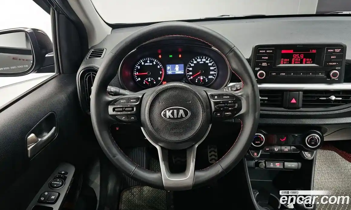Kia Morning 2020 1.0 Автомат в Москве № 121145, фото 14