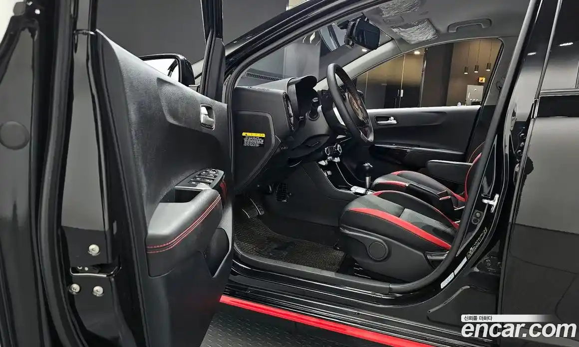 Kia Morning 2020 1.0 Автомат в Москве № 121145, фото 19