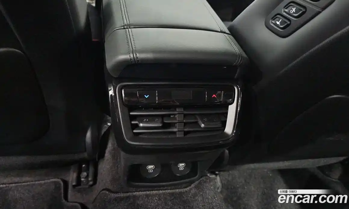 Kia K8 2023 3.5 Автомат в Москве № 121185, фото 9