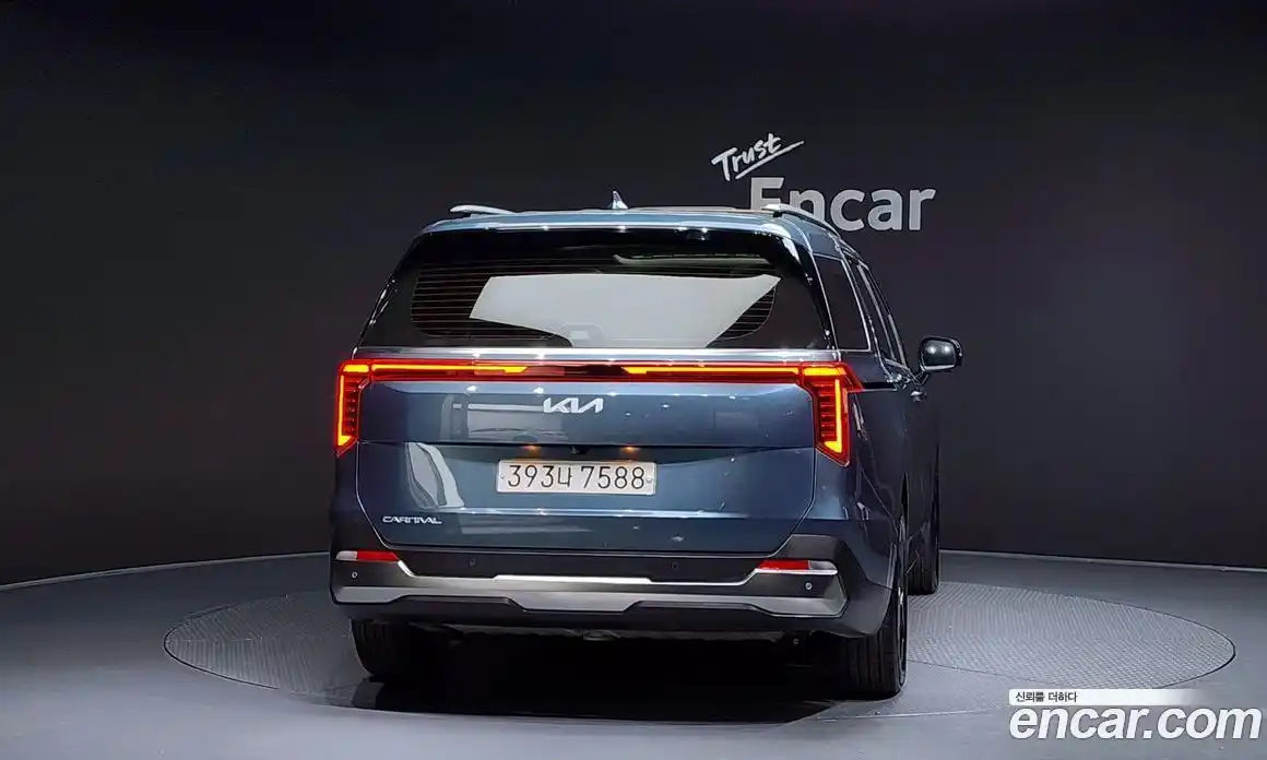 Kia Canival 2024 2.2 Автомат в Москве № 121495, фото 18