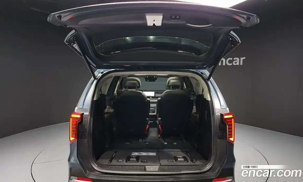 Kia Canival 2024 2.2 Автомат в Москве № 121495, фото 3