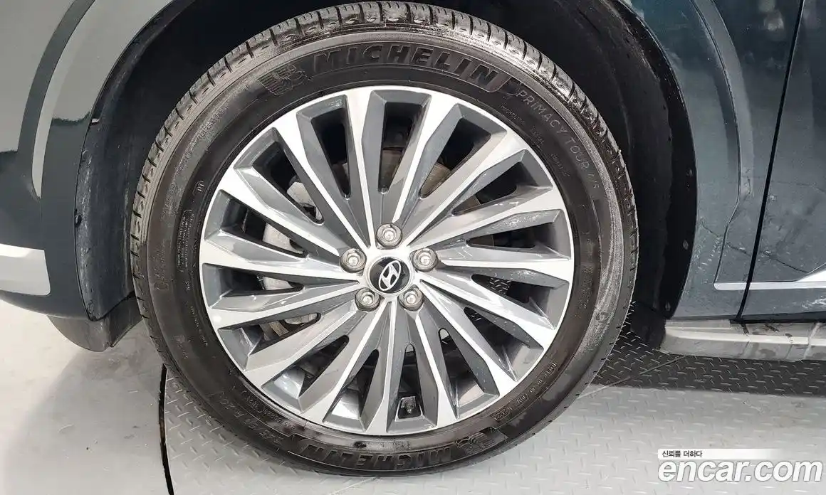 Hyundai Palisade 2023 2.2 Автомат в Москве № 124866, фото 9