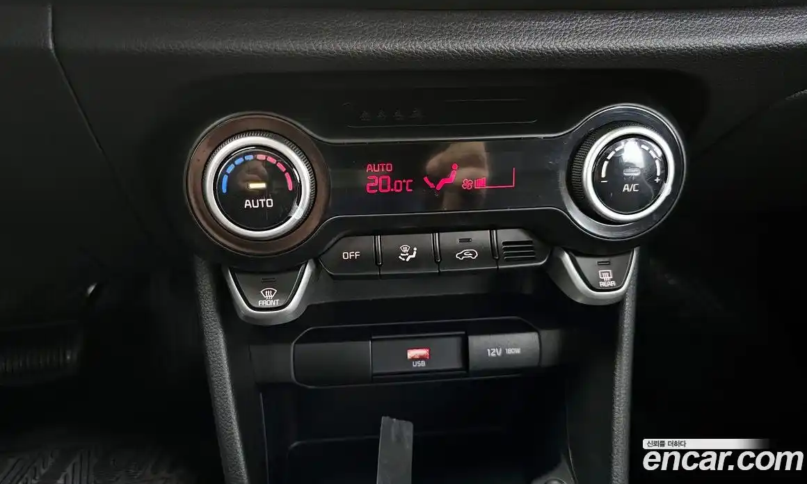 Kia Morning 2023 1.0 Автомат в Москве № 127856, фото 14