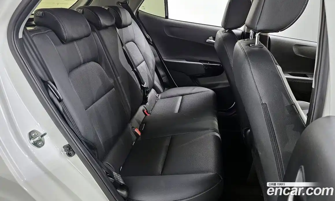 Kia Morning 2023 1.0 Автомат в Москве № 127856, фото 17