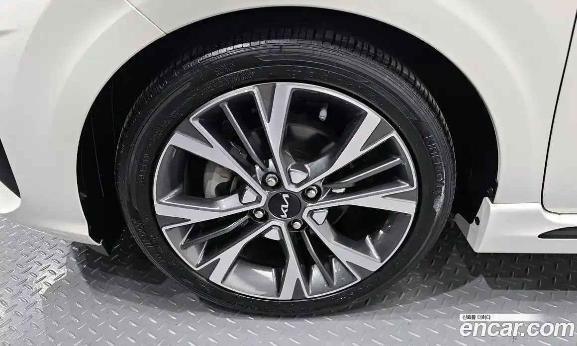 Kia Morning 2023 1.0 Автомат в Москве № 127856, фото 3