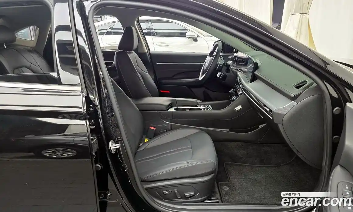 Hyundai Sonata 2024 1.6 Автомат в Москве № 130014, фото 17