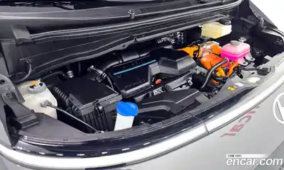 Hyundai Staria 2025 1.6 Автомат в Москве № 130551, миниатюра 2