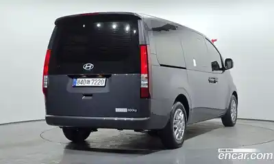 Hyundai Staria 2025 1.6 Автомат в Москве № 130551, миниатюра 6