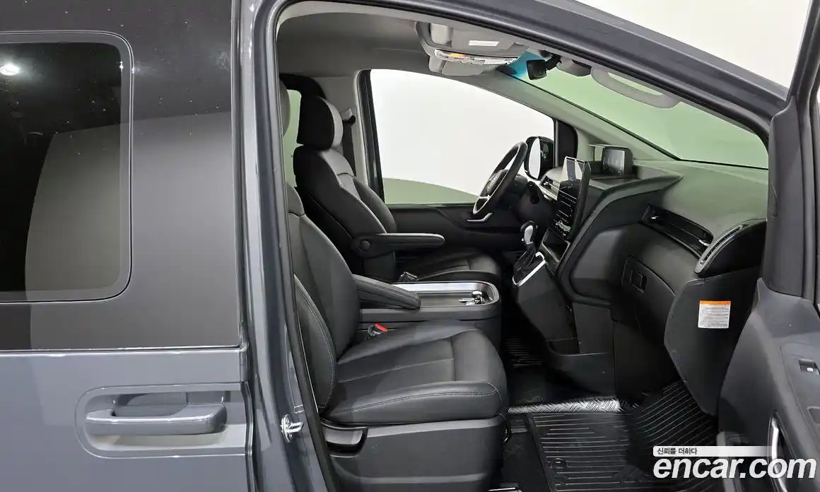 Hyundai Staria 2025 1.6 Автомат в Москве № 130551, фото 7