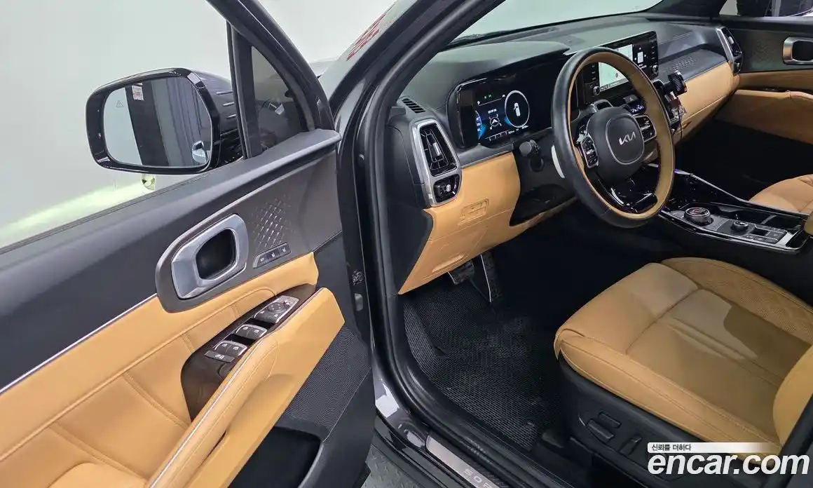 Kia Sorento 2023 1.6 Автомат в Москве № 133500, фото 17