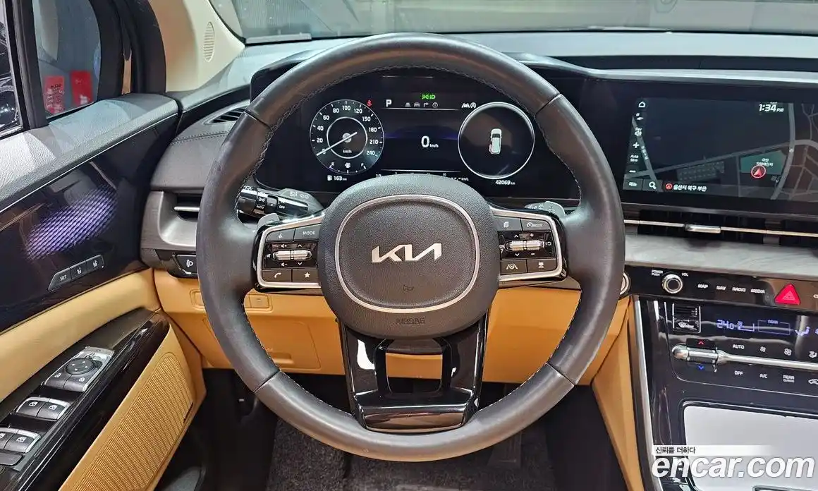 Kia Canival 2023 2.2 Автомат в Москве № 134164, фото 13