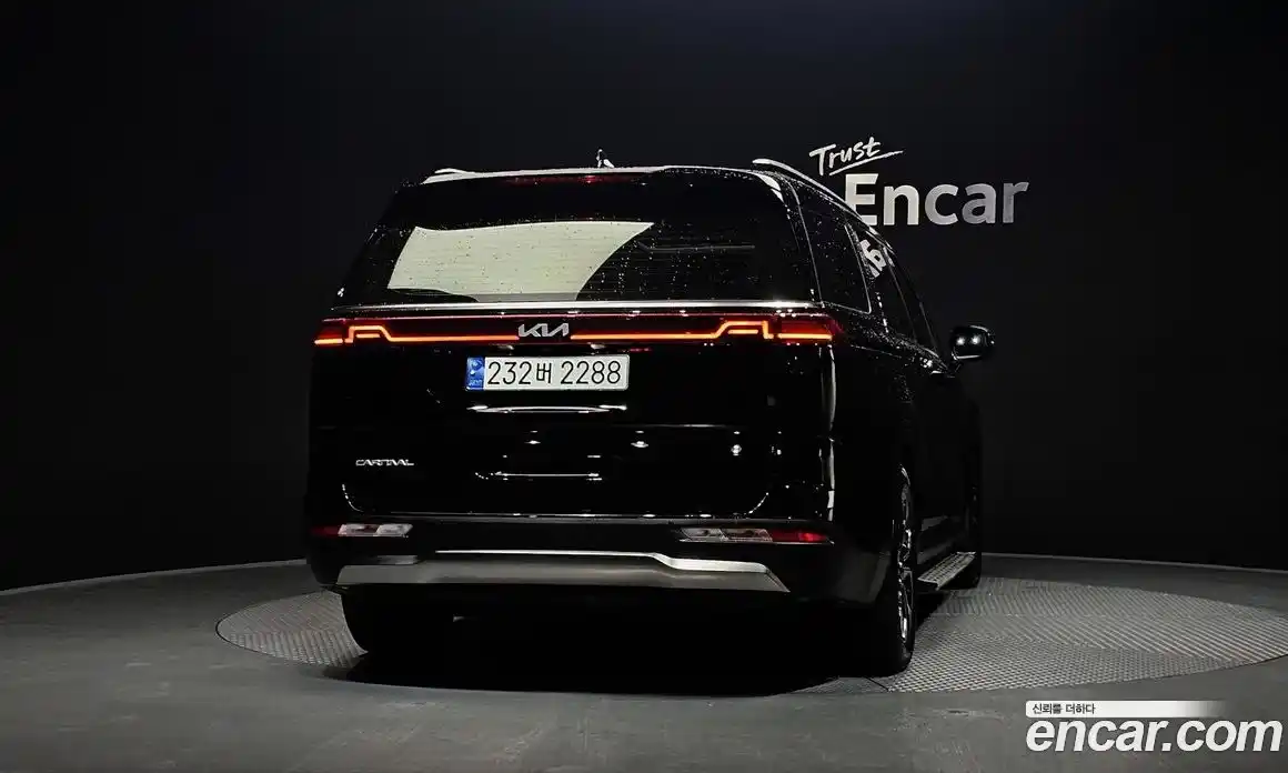 Kia Canival 2023 2.2 Автомат в Москве № 134164, фото 14