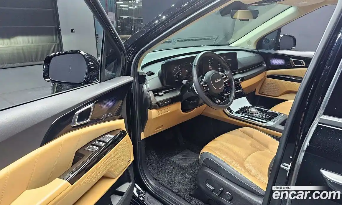 Kia Canival 2023 2.2 Автомат в Москве № 134164, фото 15