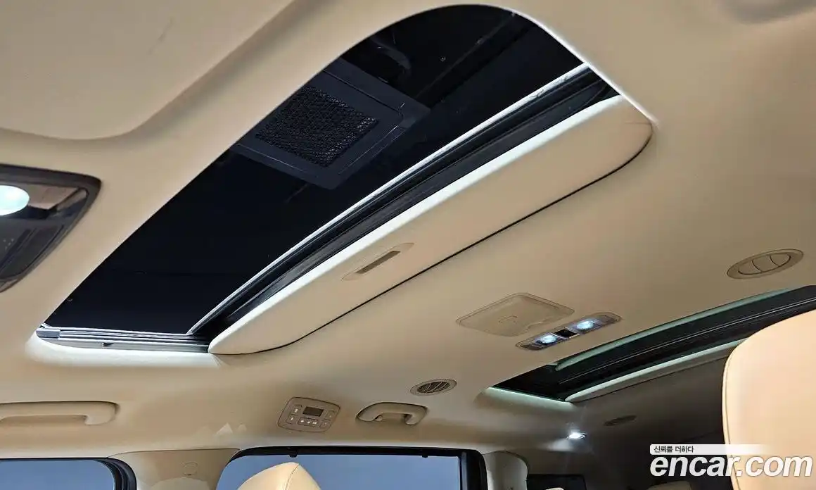 Kia Canival 2023 2.2 Автомат в Москве № 134164, фото 4