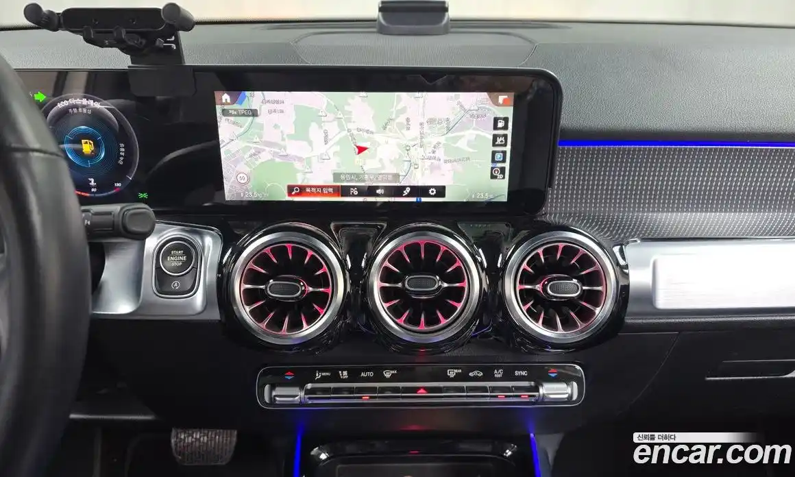 Mercedes-Benz GLB-Class 2022 1.9 Автомат в Москве № 138147, фото 19