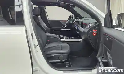 Mercedes-Benz GLB-Class 2022 1.9 Автомат в Москве № 138147, миниатюра 5