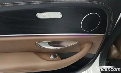 Mercedes-Benz E-Class 2023 2.0 Автомат в Москве № 138892, миниатюра 12