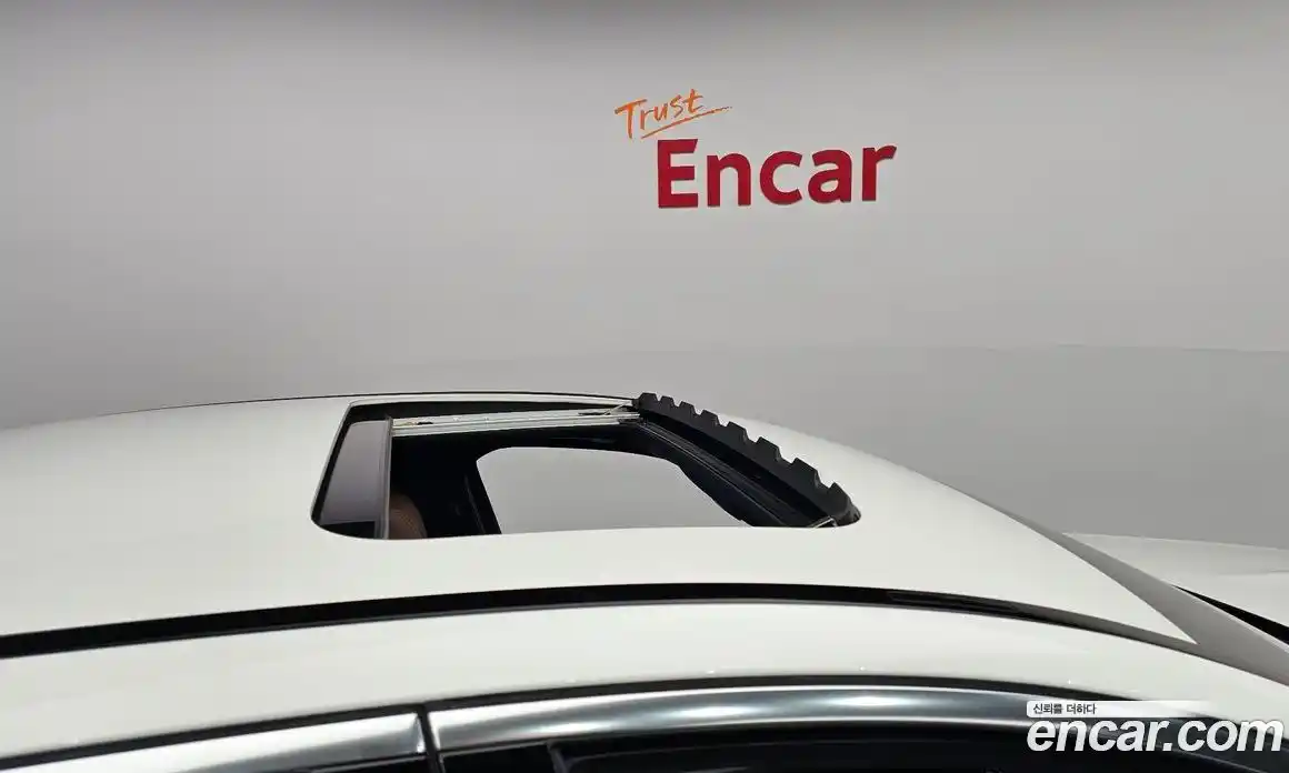 Mercedes-Benz E-Class 2023 2.0 Автомат в Москве № 138892, фото 15