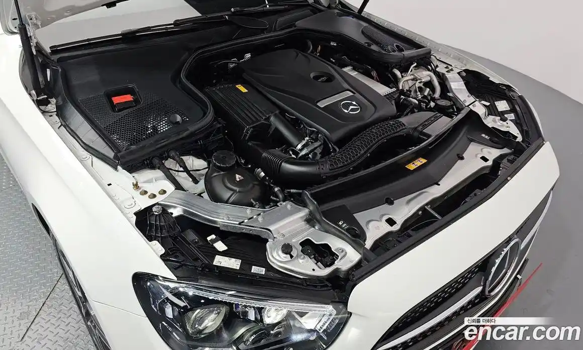 Mercedes-Benz E-Class 2023 2.0 Автомат в Москве № 138892, фото 17