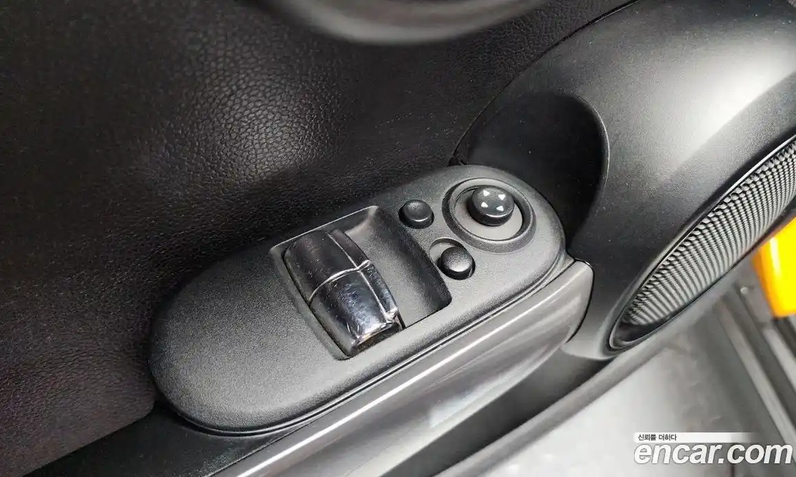 Mini Cooper 2015 1.5 Автомат в Москве № 144268, фото 17